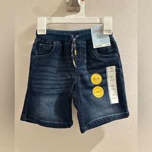 Cat & Jack Dark Blue Kids' Shorts Size 5